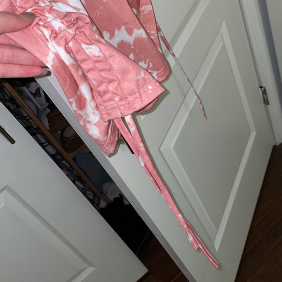 Pink tie-dye dress - Picture 3 of 3